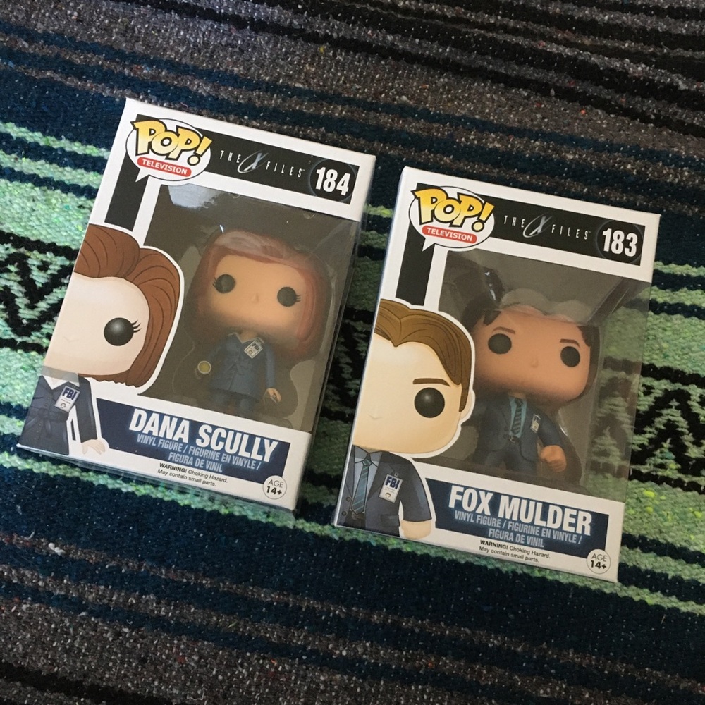 Mulder and Scully Funko Pops